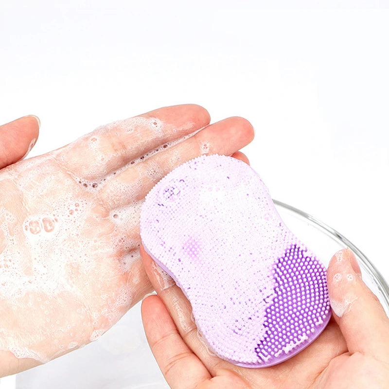Silicone Facial Cleansing Brush – Professional-Grade Skin Care Tool for Gentle Exfoliation and Deep Cleansing